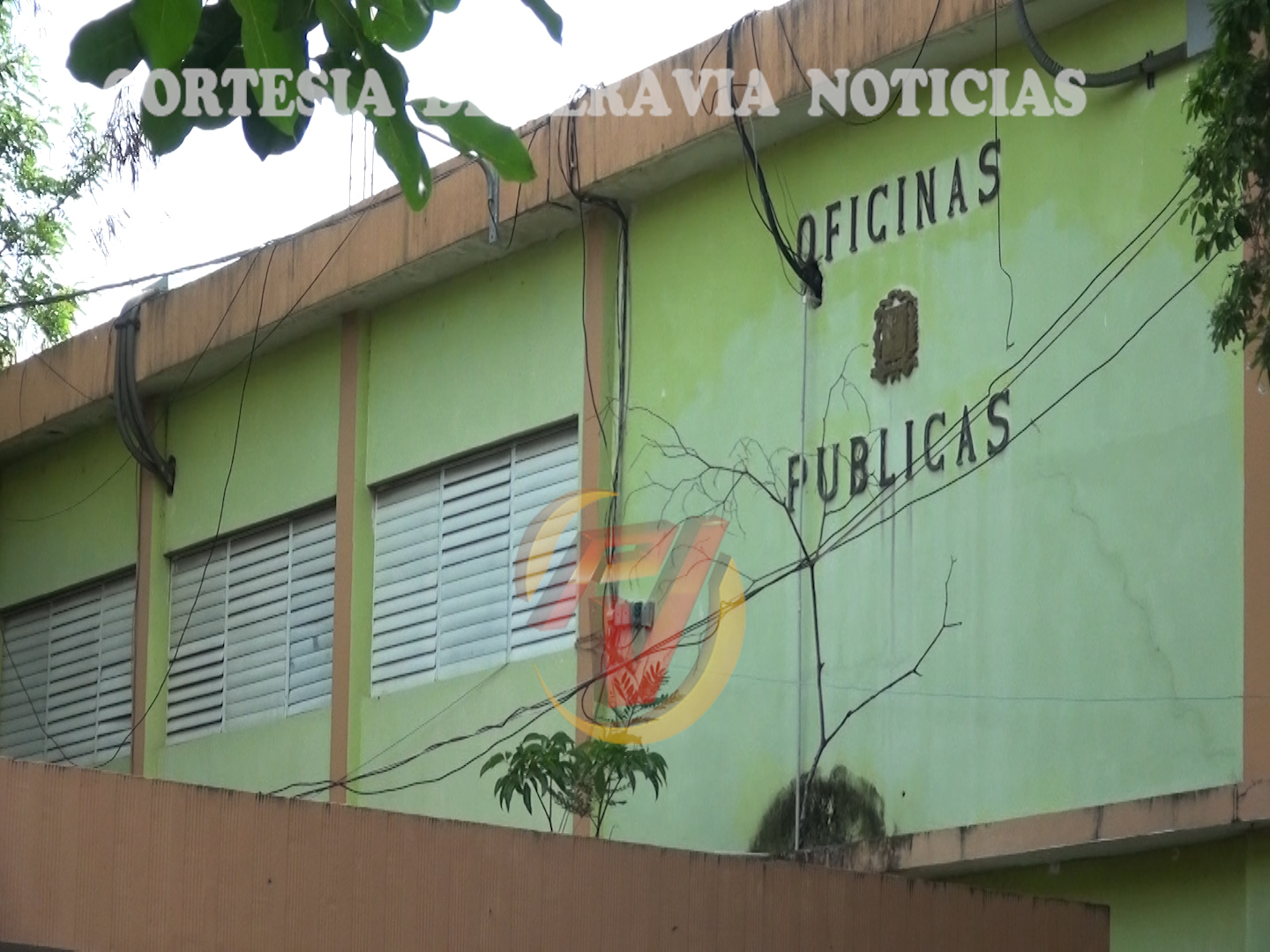 Remodelación edificio oficinas públicas Baní, continúa siendo ...