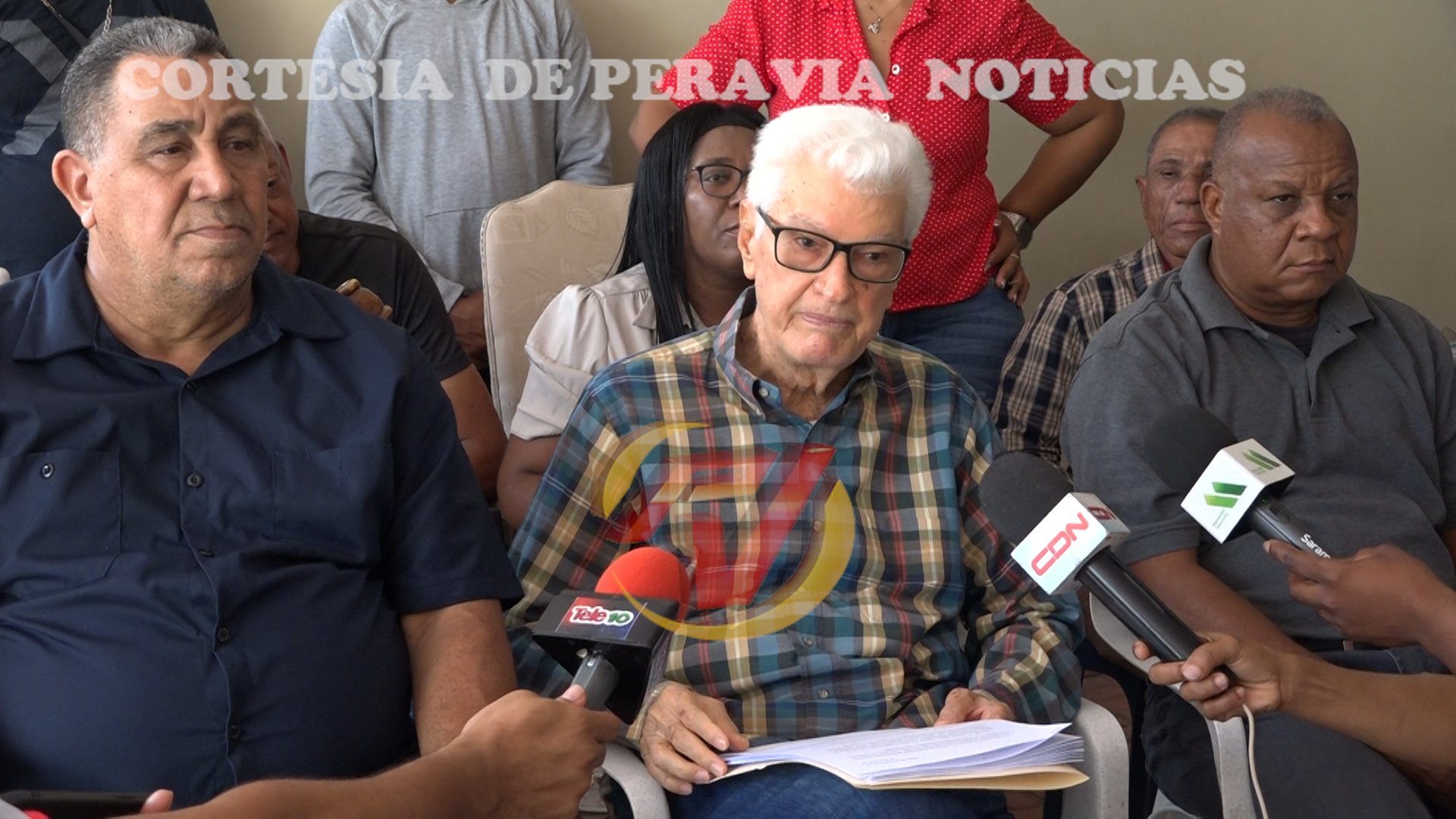 https://peraviavision.tv/wp-content/uploads/2024/03/Wilton-chismoseando.png